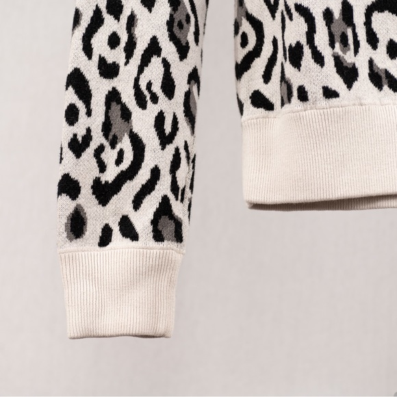 Rachel Zoe Leopard Heidi Sweater size XS - Picture 10 of 16
